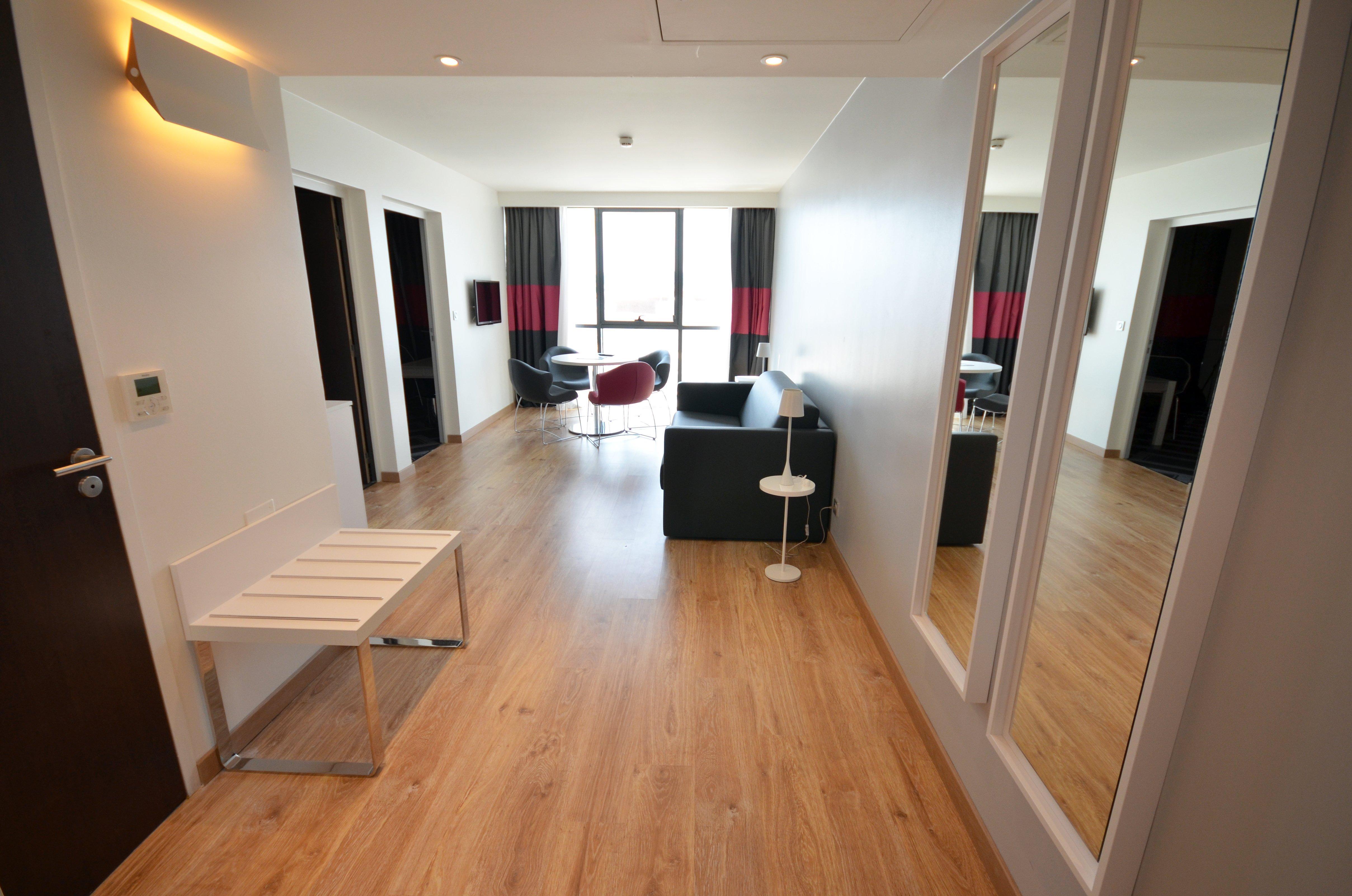 Toison D'or By Ihg Hotel